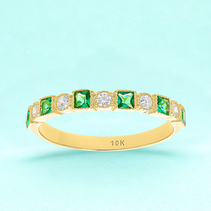 Anillo churumbela con piedras verdes en Oro amarillo de 10k